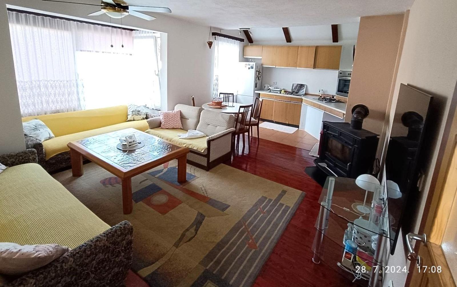 Vacation Home "Cehic" 쿨렌 바쿠프 외부 사진